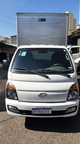 Hyundai Hr 2021 Com Bau 10m So 3200km