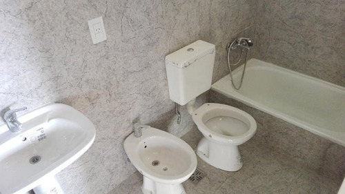 Departamento 1 Dormitorio En Venta - Luis Agote, Rosario