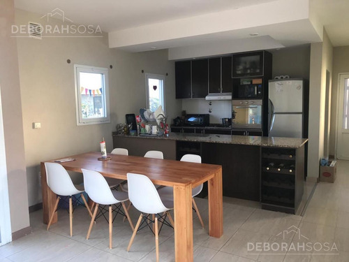 Imagen 7 de 23 de Casa En Venta - El Cantón