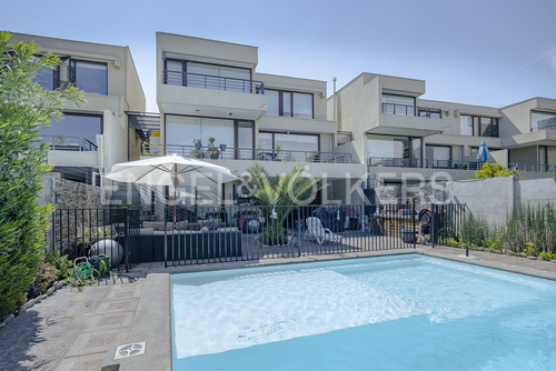 Mediterránea En Condominio