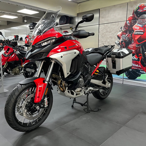 Ducati Multistrada V4 Rally 2024 / Agencia Ducati Esmeralda