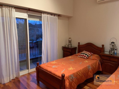 Imagen 16 de 25 de Excelente Casa 5 Ambientes En Venta En El Barrio Septiembre!