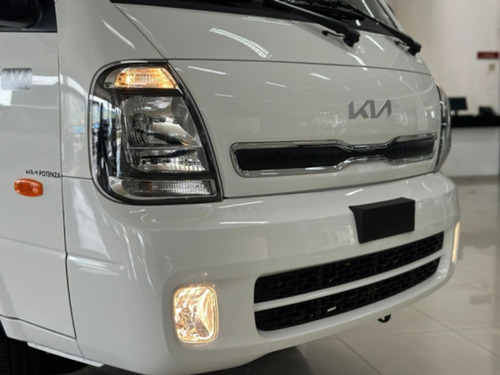 Kia Bongo 2.5 K2500 4X4 Rs Turbo S/ Carroceria 2P