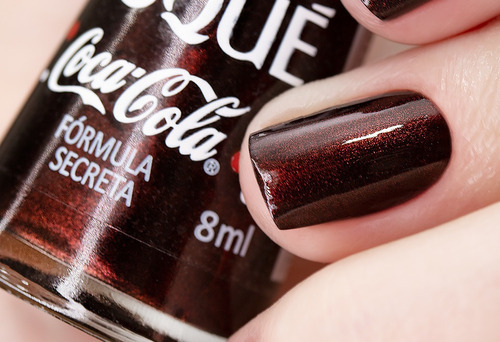 Esmalte Uñas Risqué Colección Coca Cola Color Fórmula Secreta