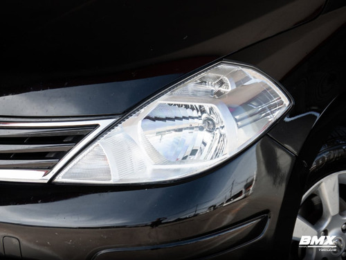 Nissan Tiida 1.8 S 16V FLEX 4P MANUAL