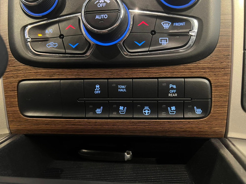 RAM 1500 5.7 Laramie Atx V8