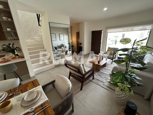 Casa En Venta En El Los Olvera, Corregidora, Qro.