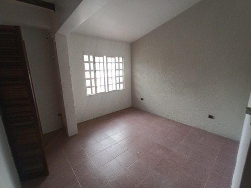Imagen 8 de 15 de En Venta Townhouse En El Remanso, Residencia Villa Maporal, San Diego.