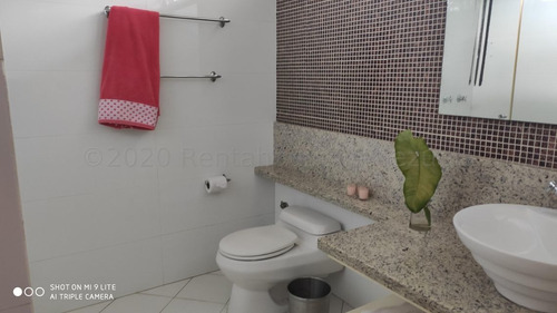 Imagen 14 de 15 de Casa En Venta En Prados Del Este 22-4834 Caro Fermoso 0424-2083128