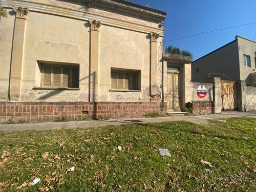 Imagen 2 de 5 de Terreno En Venta, Hipólito Yrigoyen 272, A Metros De Av. 25 De Mayo, Belén De Escobar