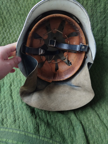 Casco De Bomberos De Alemania Occidental Fosforescente (Usado)