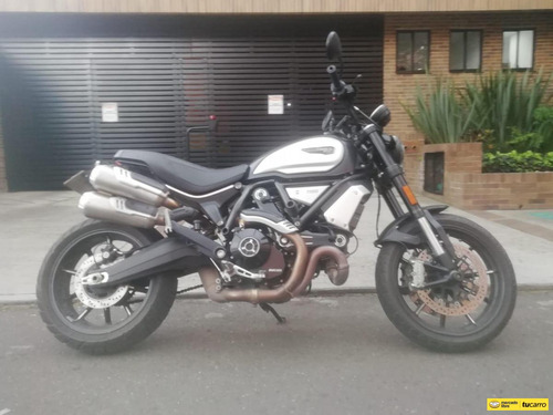Ducati Scrambler 1100 Dark Stealth 2021