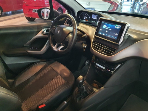Peugeot 208 1.6 Feline 2018