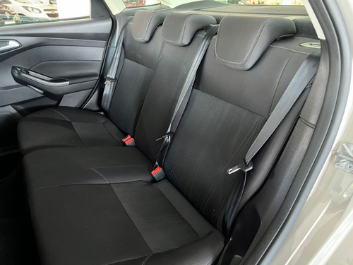 Ford Focus 2.0 SE FASTBACK 16V FLEX 4P POWERSHIFT