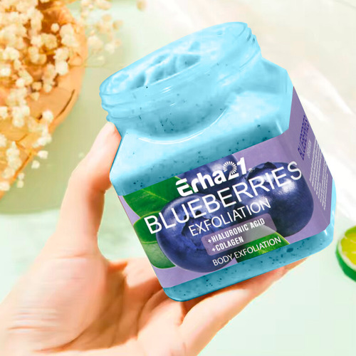 Exfoliante Corporal Diler De 350ml Fórmula Con Colágeno Y Ácido Hialurónico Para Piel Suave Limpia Y Revitalizada De Uso Diario O Semanal Aroma Mora azul
