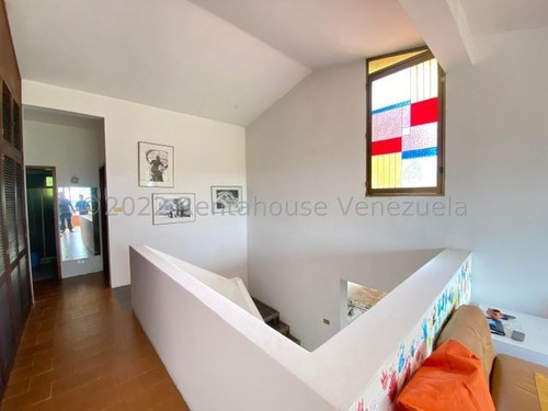 Apartamento En Venta 23-10810 En Las Marias