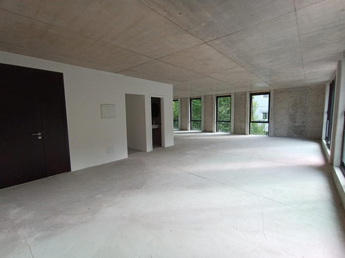 Imagen 10 de 30 de Rivera Próximo Arocena A Estrenar Oficina De 147 M2 !!