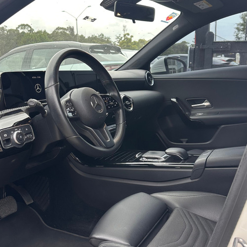 Mercedes-Benz Clase A 1.4 A200 Progressive