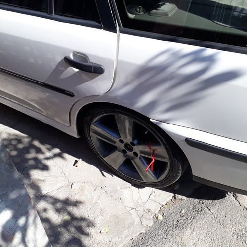 Volkswagen Parati 2002 1.8 Comfortline 5p