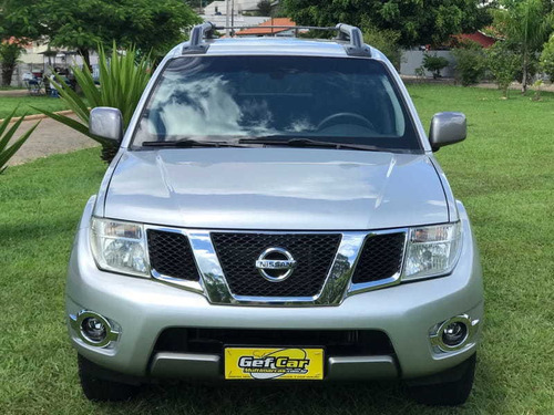Imagem 2 de 15 de Nissan Frontier Sv Attack Cd 4x4 2.5 Tb Diesel 2015