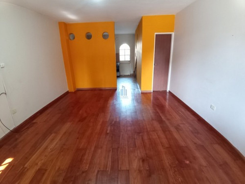 Venta Duplex 3 Ambientes C/ Cochera En Castelar