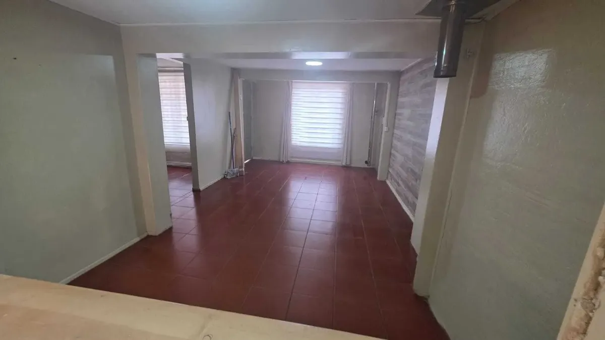 Imagen 3 de 20 de Rrb/ Vende Casa A Pasos De Estadio Schwager (171766)