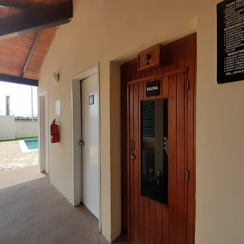Imagen 13 de 15 de Alquiler Vacacional En Lecheria Res Guaica Suites 04248085453