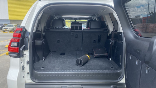 Imagen 11 de 25 de Toyota Prado