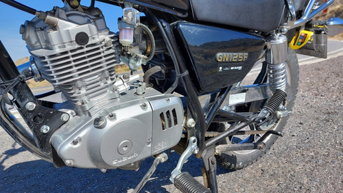 Imagen 7 de 18 de Suzuki Gn125f 2018 - ¡¡¡¡¡¡1800 Kms!!!!!!