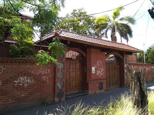 Imagen 2 de 16 de Casa 5 Ambientes Venta Ituzaingó Centro