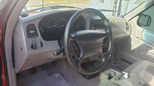 Ford Explorer 4x2 - 116.000 Km