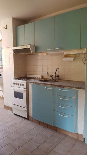 Departamento En Venta - 2 Dormitorios 1 Baño 1 Cochera - 54mts2 - Tolosa