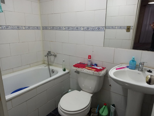 Vendo Interesante Casa Unifamiliar, Un Piso