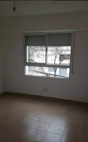 Imagen 6 de 9 de Se Vende Departamento Impecable Con 3 Dormitorios