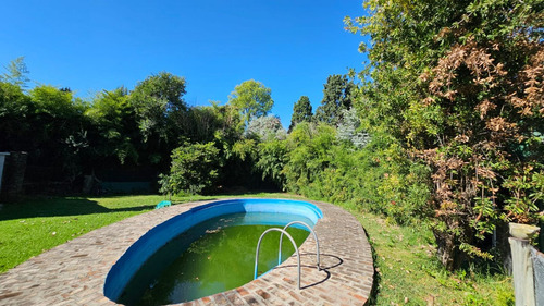 Casa En Venta En Luján