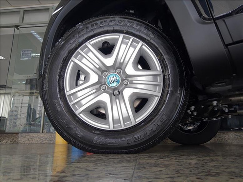 Imagem 10 de 11 de Fiat Toro Toro Freedom Turbo 270 Flex At6