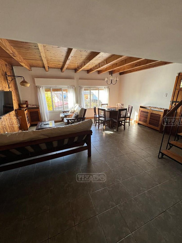 Casa En Venta En Centro De Bariloche, Bariloche, Patagonia