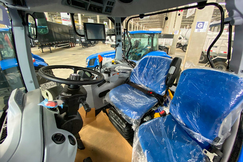 Trator Agrícola New Holland T7.205 Pneu Dual