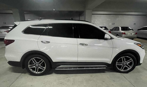 Hyundai Santa Fe Limited 4wd 2017