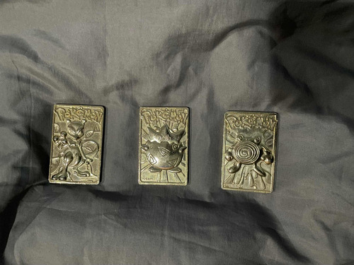 3 Tarjetas Pokemon Chapado 23k De Oro Nintendo (Usado)