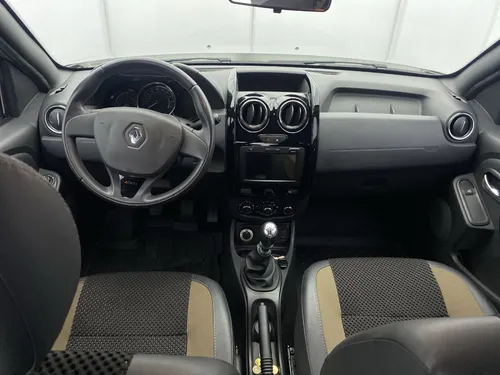 Renault Duster 2.0 DYNAMIQUE/INTENS MT 4X4