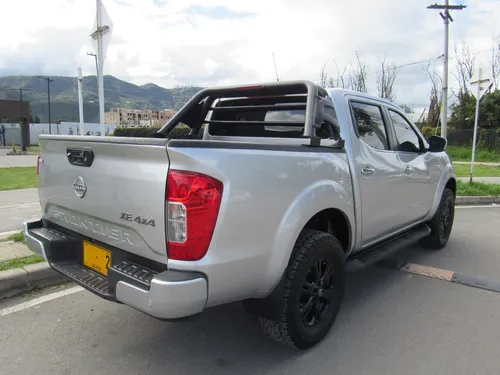 Nissan Frontier 2.3 Cd 4X4 Xe Mt