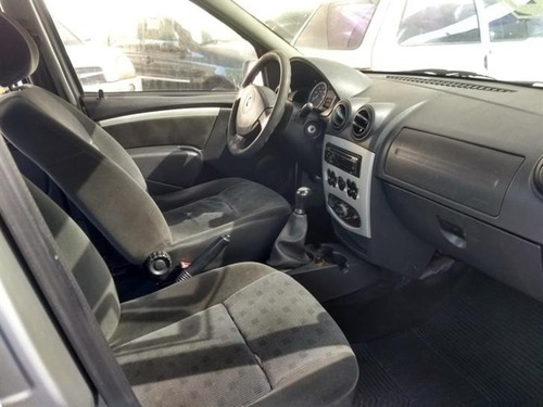 Renault Logan Privilège 1.6 16v (flex) Flex Manual