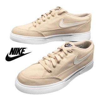 zapatillas nike color beige