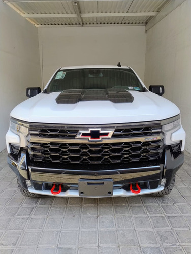 Chevrolet Cheyenne 6.2 Doble Cab Zr2 4X4 At