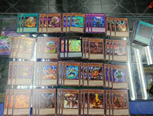 Yugioh Estructura Deck Fire King