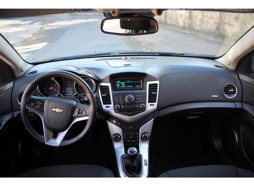 Chevrolet Cruze 1.8 LT 16V FLEX 4P MANUAL