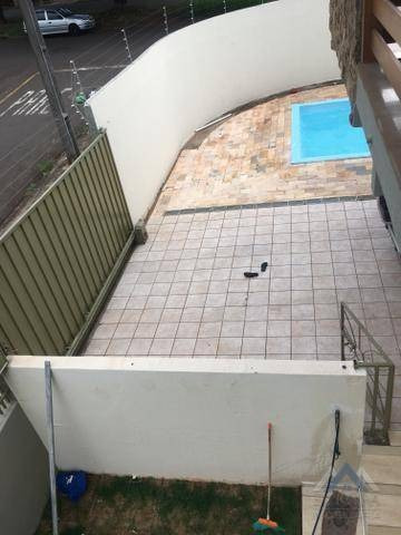 Imagem 15 de 19 de Casa Com 3 Dormitórios À Venda, 317 M² Por R$ 500.000,00 - Aquilles Sthengel - Londrina/pr - Ca0483