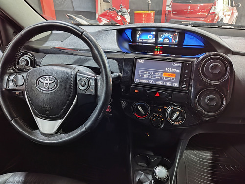 Toyota Etios 1.5 Sedan Xls