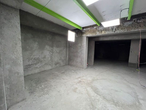 Excelente Local Comercial En Renta 200 M2 En Colonia Roma